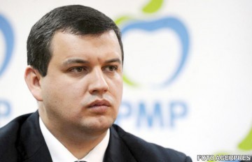Tomac (PMP): Politicienii români cred că le ştiu pe toate; se apleacă foarte puţin pe temele cu adevărat importante